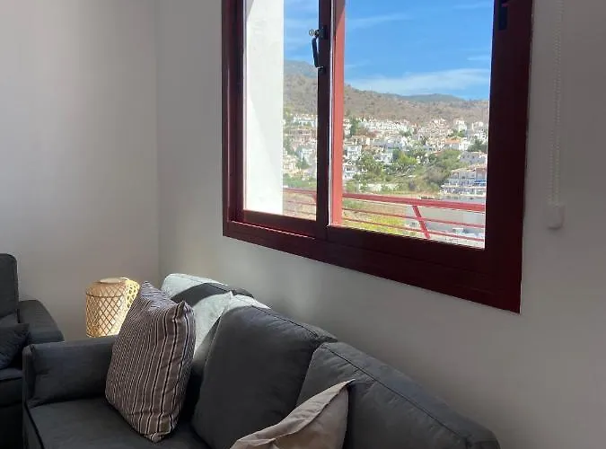 Panoramic Penthouse