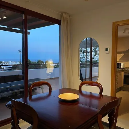Panoramic Penthouse Apartment