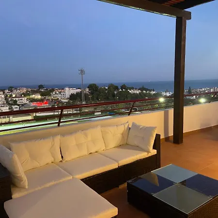 Panoramic Penthouse *